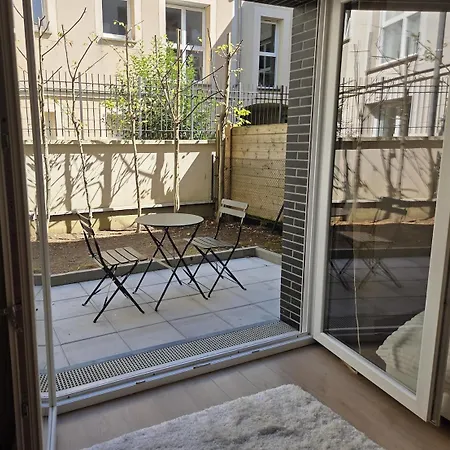 Nouveau Cosy Renove Proche De Apartamento